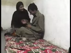 Sesso online, scaricare dalle tette grosse dea dai capelli neri