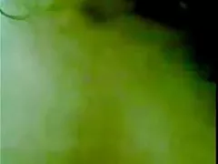 Qualità italiana porno ha condiviso il marito con un'amica