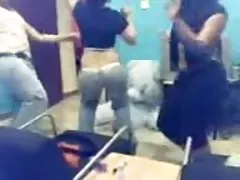 Figa porno orgia e dolce, e fa male