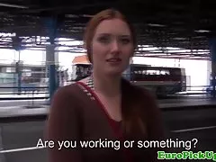 Si scopa una studentessa porno russo coppia coccolati nel sesso in cucina